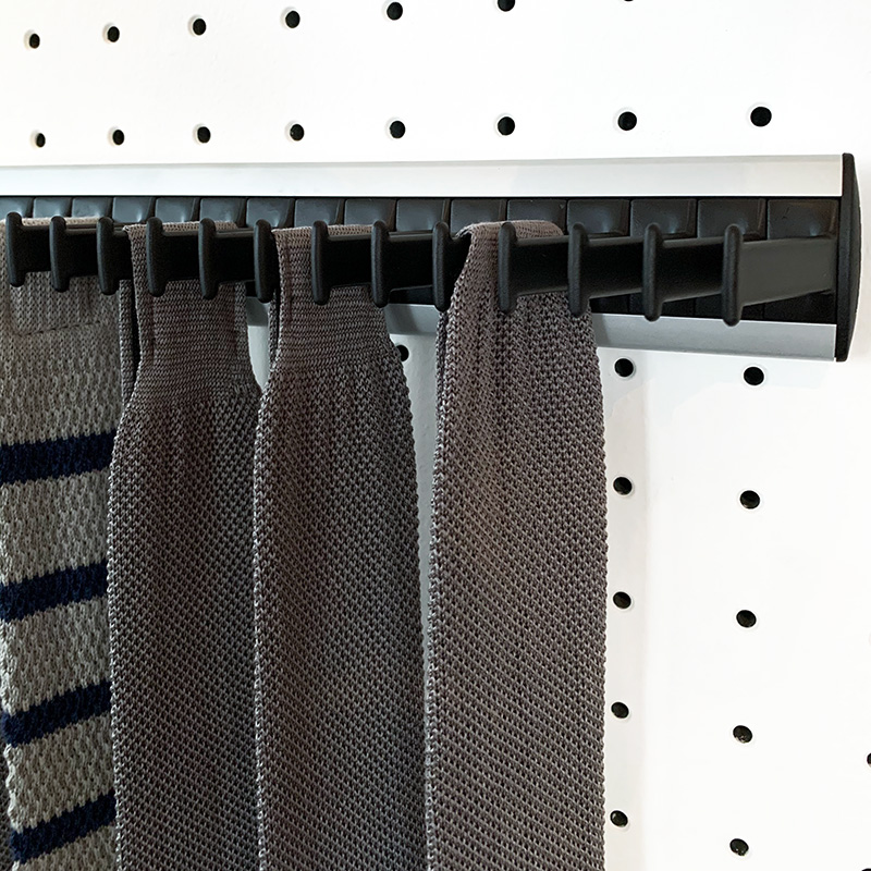 Portacravatte fisso - 28 hooks - black-satin aluminium 4